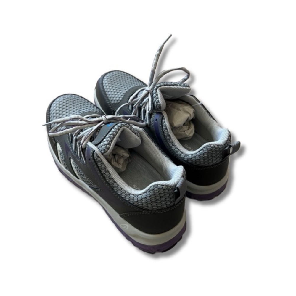 Nautilus Safety Footwear Women's Size 9 Work
Shoes NWT